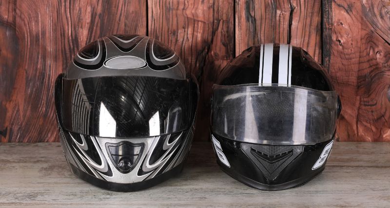 Cómo se fabrican los cascos de moto