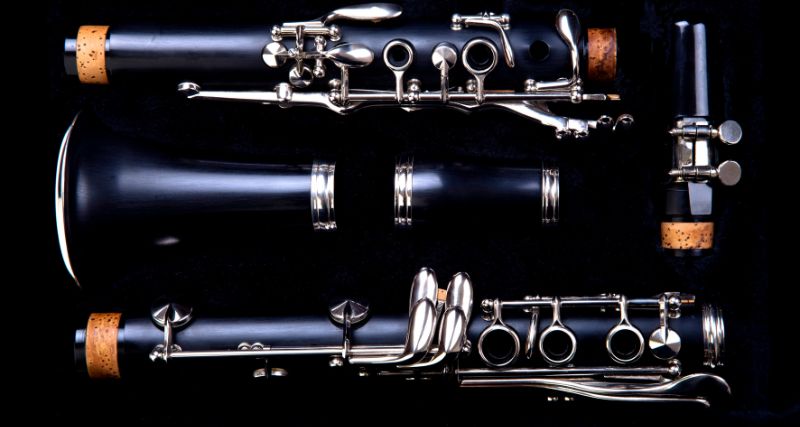 Cómo se fabrica un clarinete: proceso de fabricación artesanal paso a paso