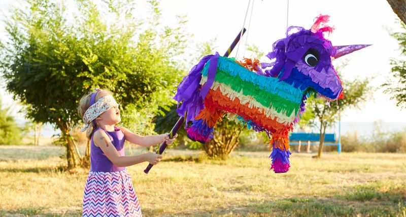 Cómo se fabrican las piñatas para fiestas infantiles