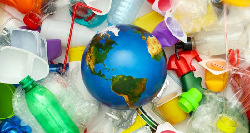¿Cómo se fabrican los plásticos biodegradables?
